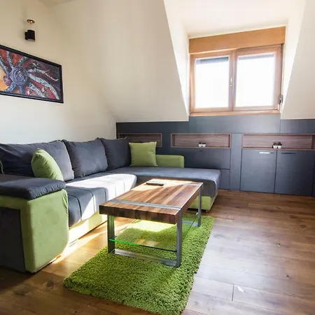 St. Sava Temple/slavija Square דירה *