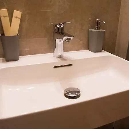 St. Sava Temple/slavija Square Белград