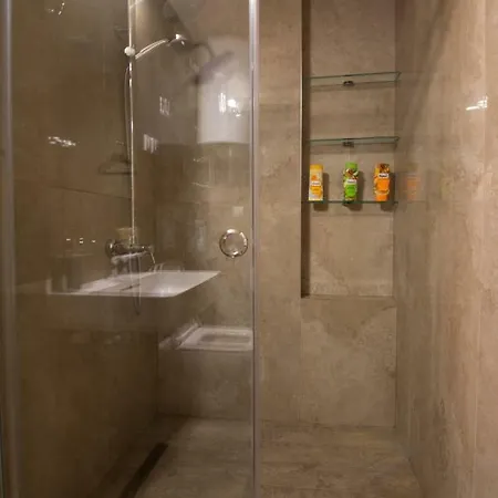 St. Sava Temple/slavija Square Белград